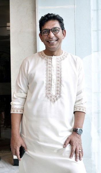 Mamata Shankar graces teaser launch of Srijit Mukherji's biopic on Mrinal Sen, Padatik