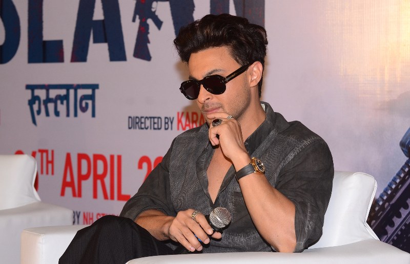 In Images: Aayush Sharma and Sushrii Mishraa promote Ruslaan in Kolkata