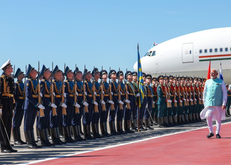 Narendra Modi arrives in Russia