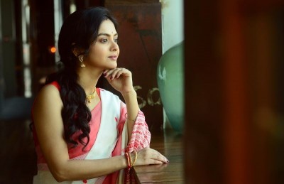 My character in Bishohori mirrors my real-life curiosity: Actress Solanki Roy