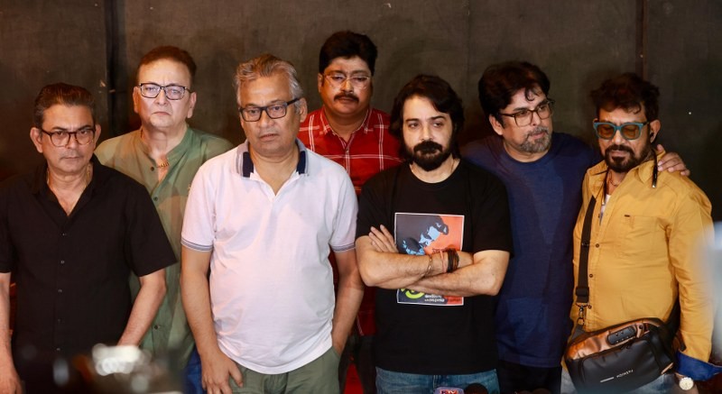 In Images: Prosenjit Chatterjee leads "Non-Cooperation" movement at Artists' Forum
