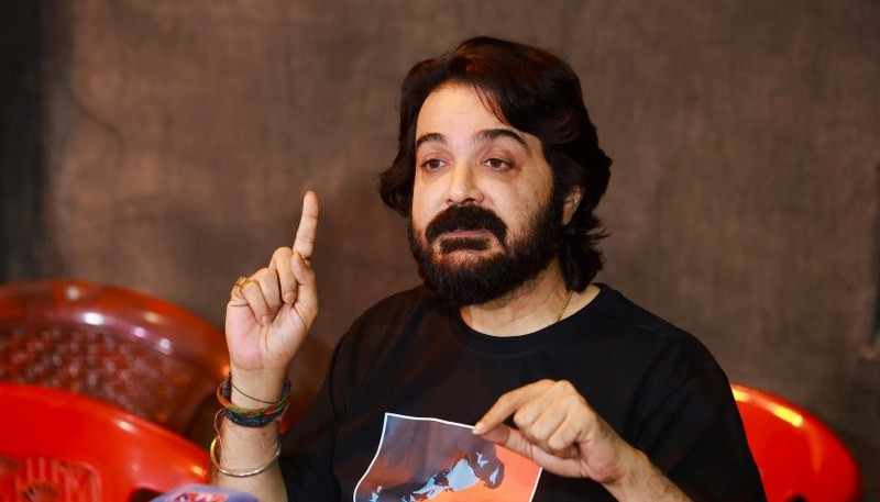 In Images: Prosenjit Chatterjee leads "Non-Cooperation" movement at Artists' Forum