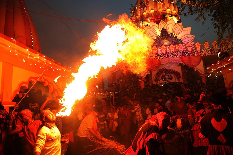 Where masks, faith and tradition come alive: Hili’s Bikat Kali Puja on the India–Bangladesh border