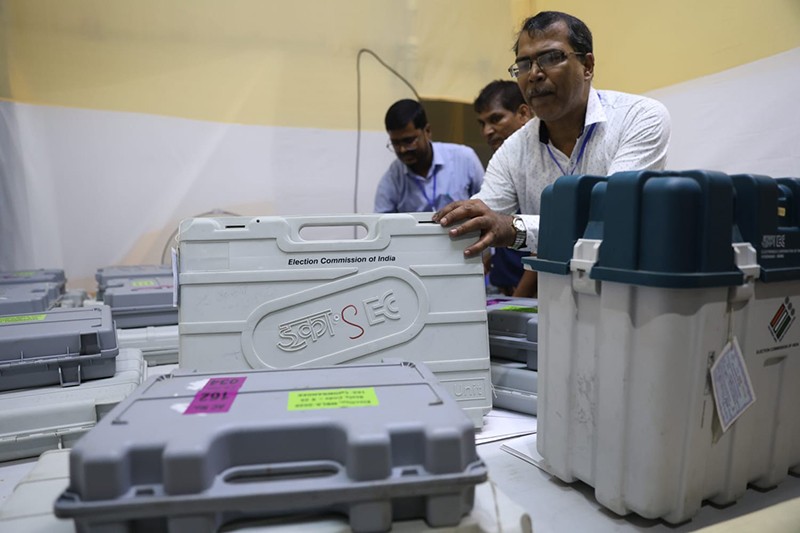 In Images: Poll preparedness peaks as VVPAT machines reach Kolkata centres ahead of final Bengal voting phase