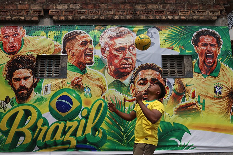 Football Fever Paints Kolkata Walls Ahead of World Cup