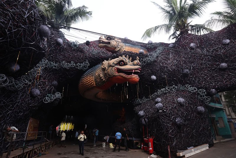 Pujo Parikrama X: Kolkata’s Most Spectacular Durga Puja Pandals in Pictures
