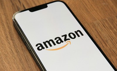 Amazon worker dies on warehouse floor, co-workers told to keep working: Report