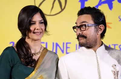 Aamir Khan to marry Gauri Spratt in intimate ceremony: SRK, Salman Khan on guest list