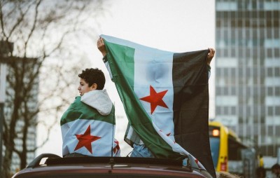 US lifts terrorism designation on Syria, removes HTS from sanctions list. All details here