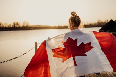 One in five immigrants leaves Canada within 25 years, with highly educated more likely to depart