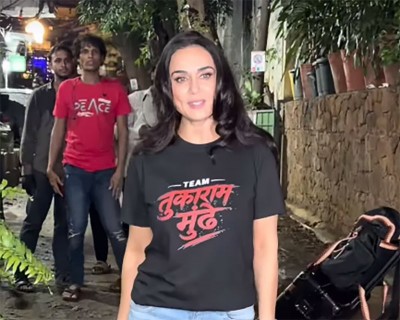 Preity Zinta’s ‘Team Tukaram Mundhe’ t-Shirt grabs attention amid Mumbai food safety crackdown
