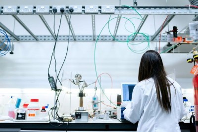 Nearly 200 quarantined in Russia after lab worker dies of suspected plague