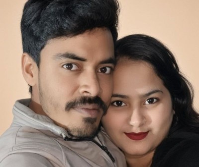 UP woman kills husband with boyfriend's help, fakes heart attack death