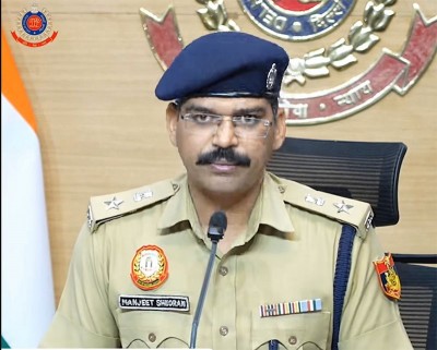 Class 10 Madrasa Dropout Behind AI Video Targeting Delhi Cop Accused by Women Journalist? Police Arrest Haryana Youth