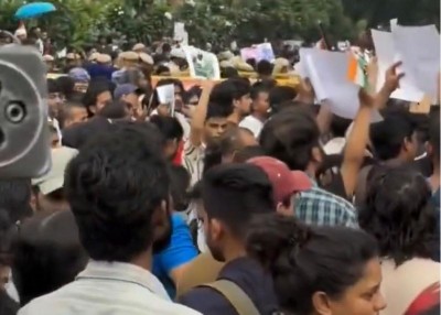 Delhi on high alert ahead of CJP protest against CEC Gyanesh Kumar; Metro, internet restrictions announced