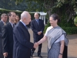 Ex-Israeli President Shimon Peres meets Sonia Gandhi