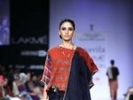 Konkona Sen Sharma walks the ramp at Lakme Fashion Week