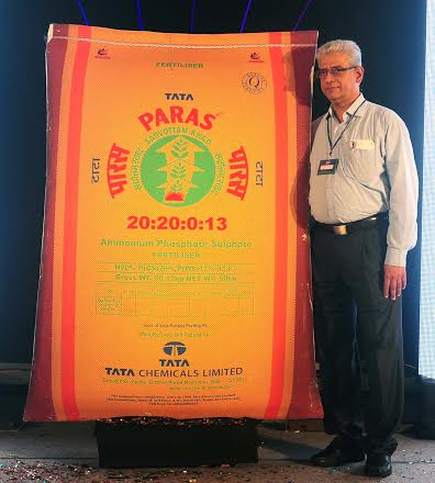 Tata Chemicals launches paras 20:20:0:13 fertilizer in Kolkata