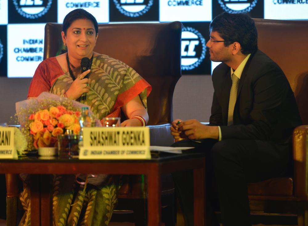 Smriti Irani visits Kolkata, holds interactive session on textile ministry