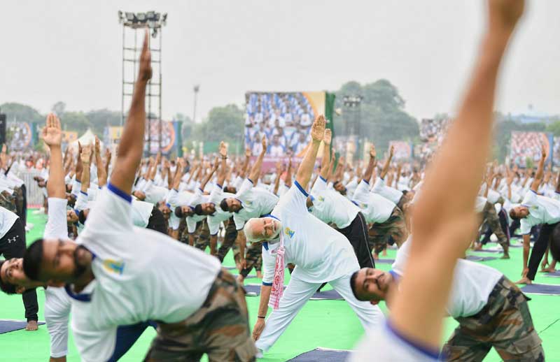 Modi leads International Yoga Day as ministers join him in performing yoga