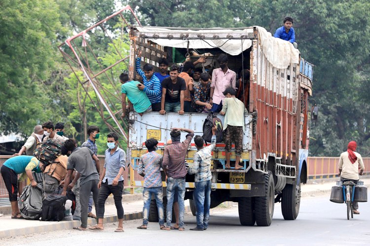 Migrant workers of India are home bound now by all means