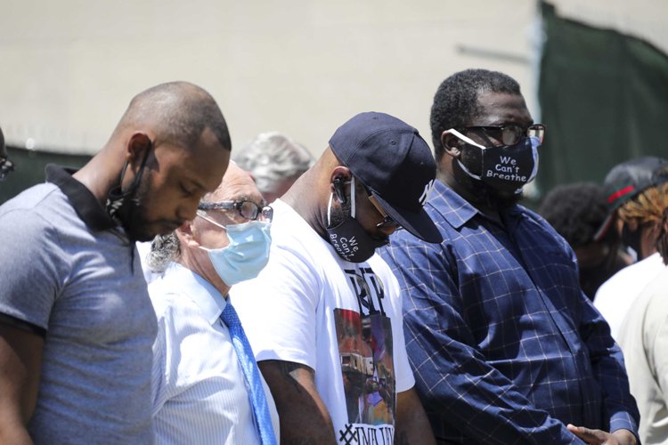 George Floyd's memorial service attended by dead black man's brother