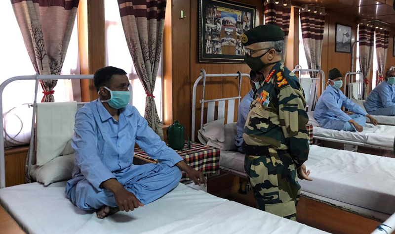 Indian Army Chief General M M Naravane interacts with soldiers in hospital