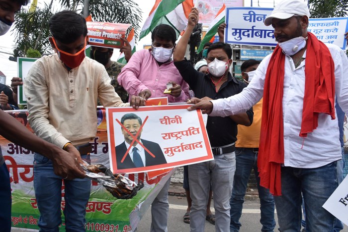 Protesters in Ranchi burn effigy of Chinese prez Jinping