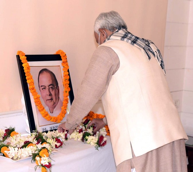 Nitish Kumar pays tribute to late Arun Jaitley on 68th birth anniversary