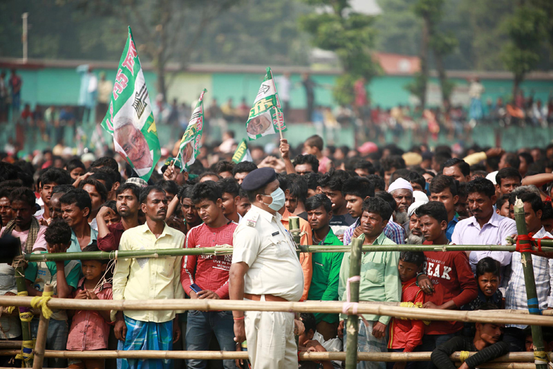 JD-U supporters attend Bihar Chief Ministers election meeting