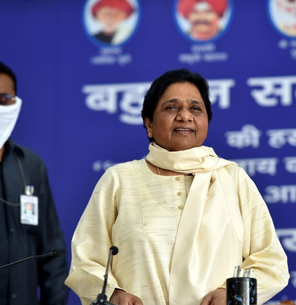 Mayawati addresses press conference in Lucknow