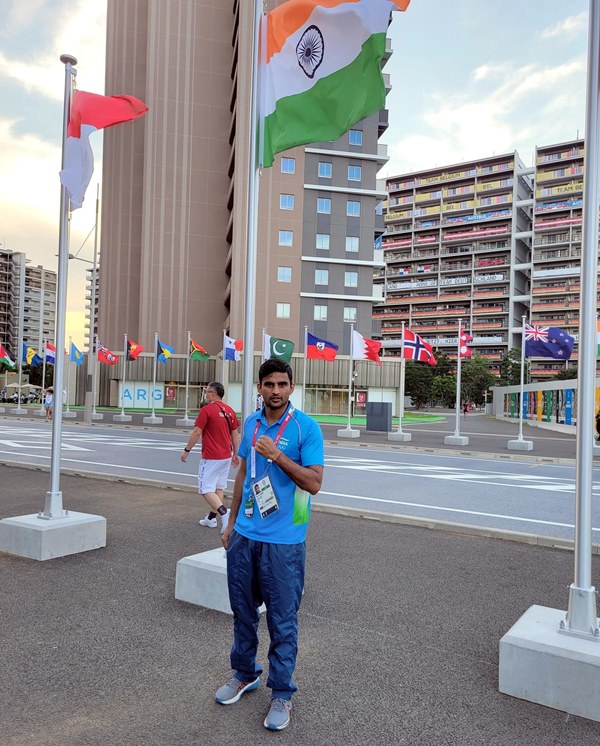 Indian boxer Manish Kaushik in Olympics