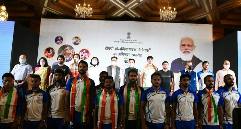 India’s Olympic Medalists receive hero’s welcome, felicitated by Anurag Thakur