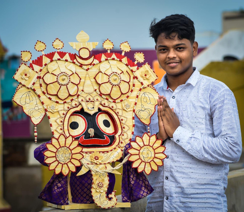 Biswajit Naik creates miniature image of Gajanan vesha of Lord Jagannath using ice cream sticks