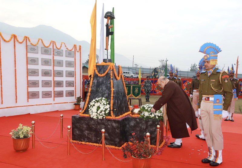 Amit Shah pays tribute to Pulwama martyrs