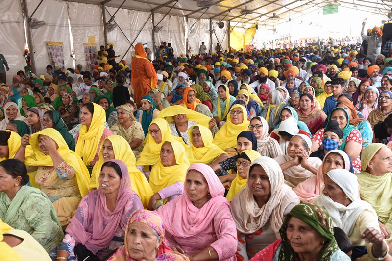 Farmers' protests continue in Singhu border