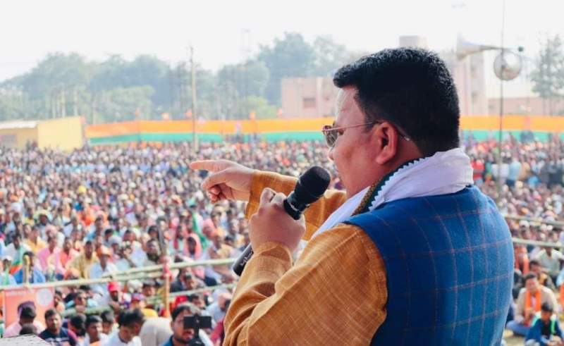 Mithun Chakraborty attends BJP meeting in Bengal's Purulia