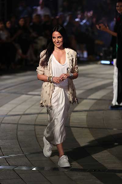 Models showcase designer Anamika Khanna's line of clothing at the Lakme Fashion Week