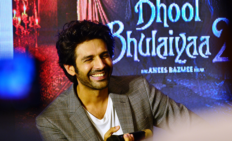 Kartik Aaryan promotes Bhool Bhulaiyaa 2 in Kolkata