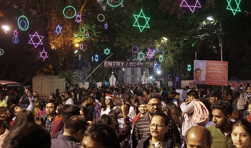 In Images: Kolkata soaks in Christmas spirit