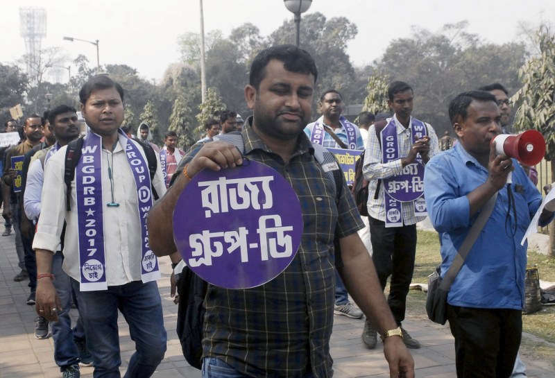 Job seekers take out protest rally in Kolkata