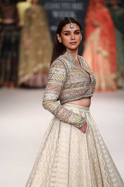 India Couture Week: Aditi Rao Hydari walks the ramp for designer Ritu Kumar