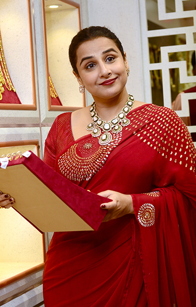 Vidya Balan inaugurates Senco Gold & Diamonds' new showrooms in Kolkata