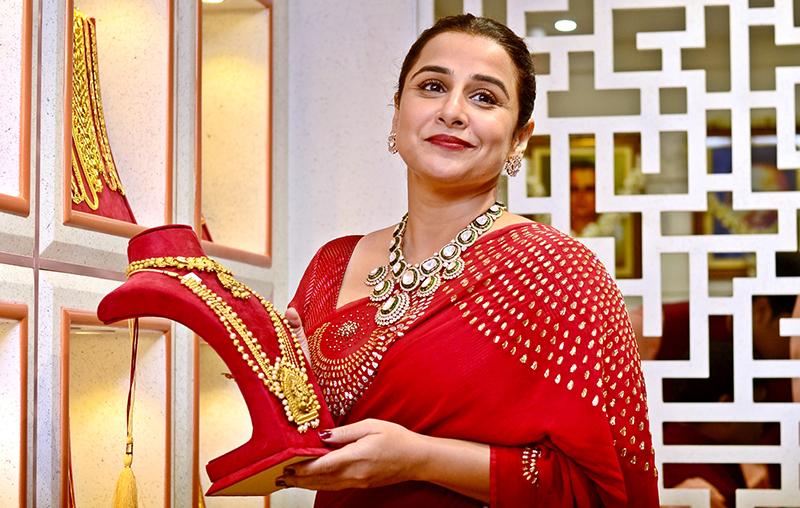 Vidya Balan inaugurates Senco Gold & Diamonds' new showrooms in Kolkata