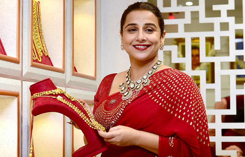 Vidya Balan inaugurates Senco Gold & Diamonds' new showrooms in Kolkata