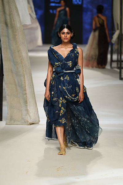 Lakme Fashion Week: Designer Anavila showcases Dabu collection