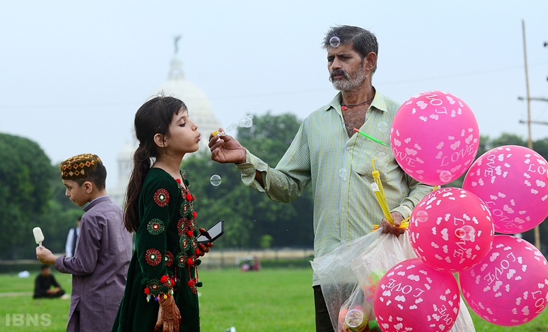 Afghani kids enjoy a day out on Eid-Ul-Azha in Kolkata's Maidan