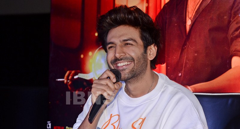 In Images: 'Shehzada' Kartik Aaryan in Kolkata