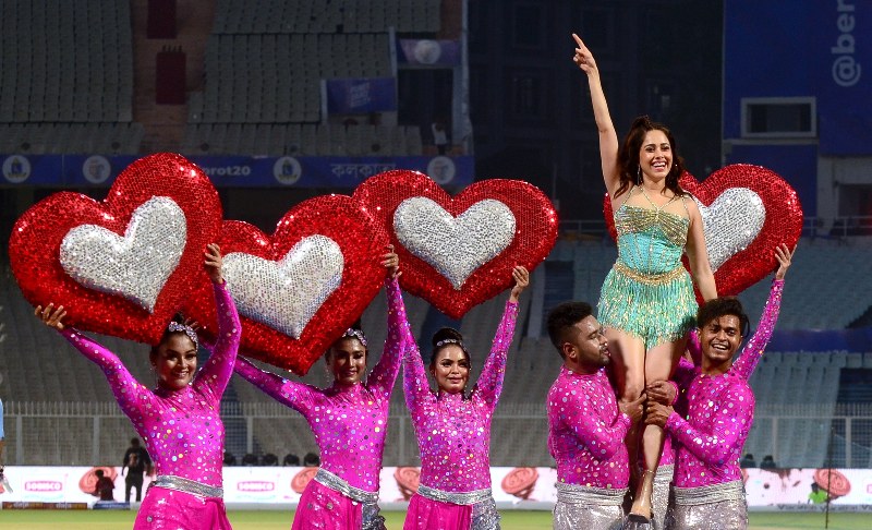 B-town beauty Nushrat Bharucha joins Tolly stars Jeet, Rukmini at Bengal Pro T20 League inaugural performance