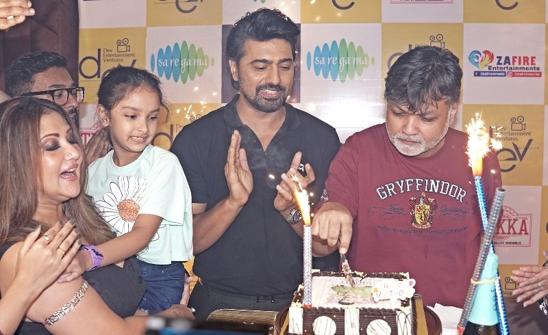 Srijit Mukherji, Swastika Mukherjee, Dev grace song launch of Tekka